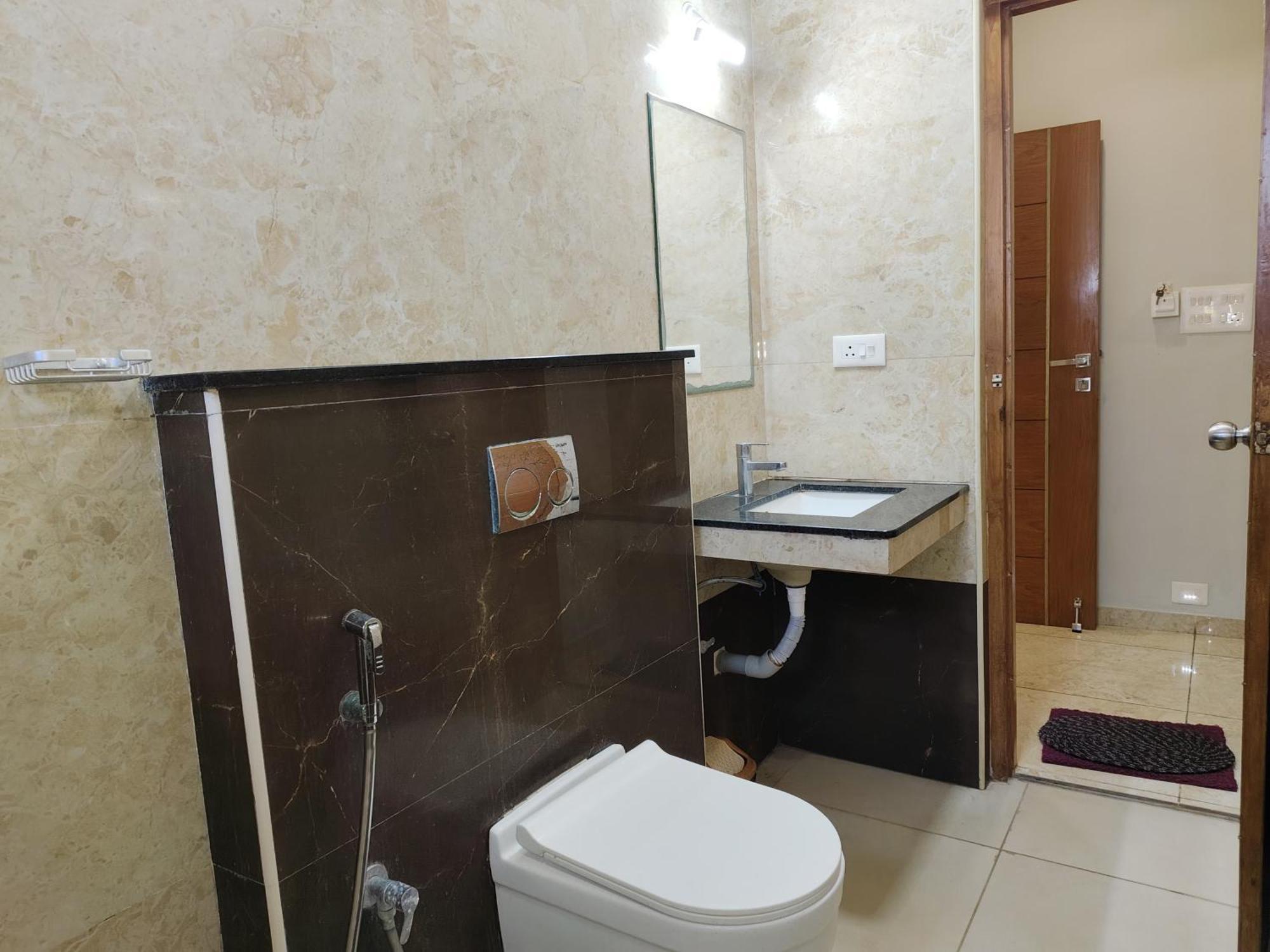 Classio Residency Puduččéri Exteriér fotografie